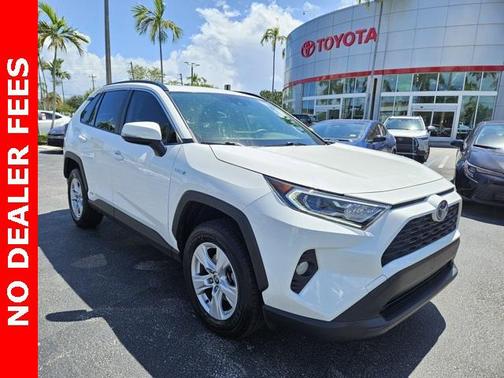 2021 Toyota RAV4 Hybrid XLE