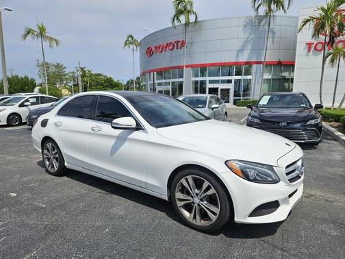 2016 Mercedes-Benz C-Class C 300