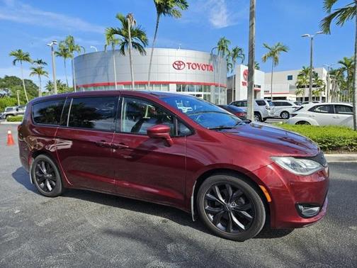 2019 Chrysler Pacifica Touring Plus
