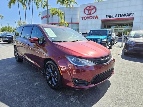 2019 Chrysler Pacifica Touring Plus
