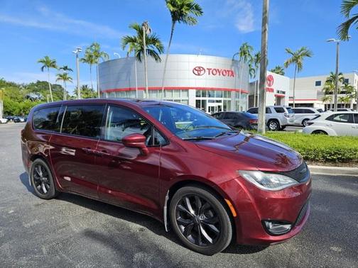 2019 Chrysler Pacifica Touring Plus
