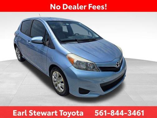 Waveline Pearl 2014 Toyota Yaris LE