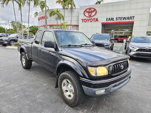 2004 Toyota Tacoma Xtracab