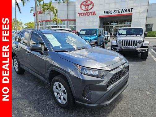 2021 Toyota RAV4 LE