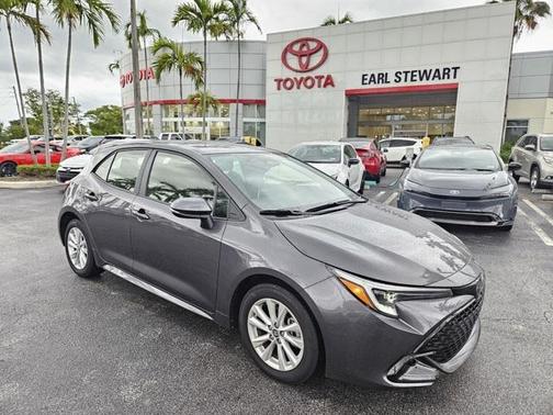 2025 Toyota Corolla SE