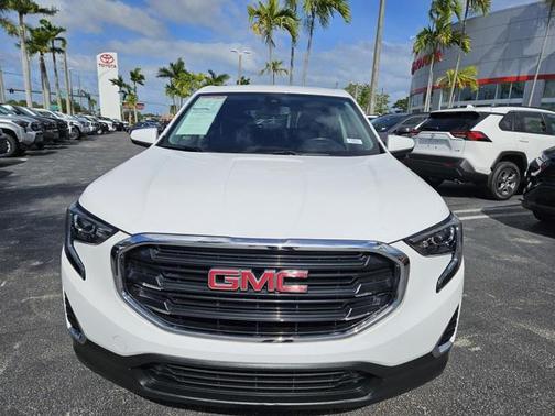 2021 GMC Terrain SLE