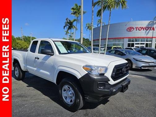 2022 Toyota Tacoma SR