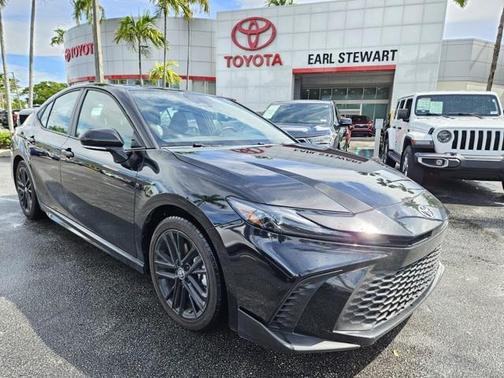 2025 Toyota Camry XSE