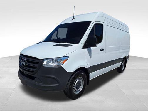 Arctic White 2025 Mercedes-Benz Sprinter 2500 Standard Roof