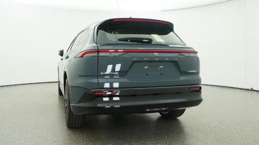 Storm Cloud 2026 Toyota Crown Signia Limited