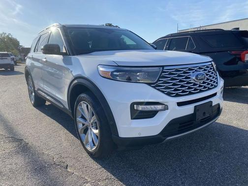 STAR WHITE MET TRI-COAT 2023 Ford Explorer PLATINUM SUV