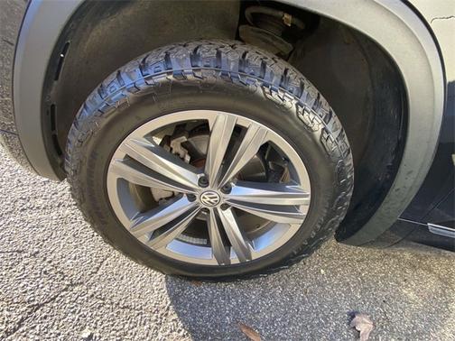 2019 Volkswagen Atlas 3.6 V6 SE R-LINE