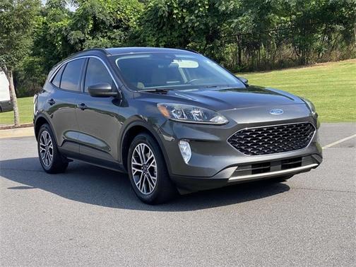 2020 Ford Escape SEL