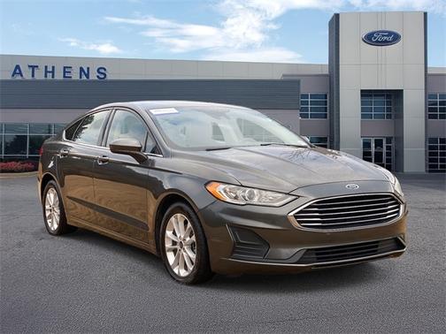 2020 Ford Fusion SE