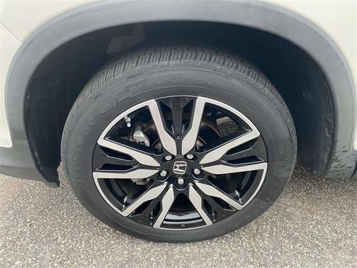 2019 Honda Pilot TOURING 7-PASSENGER