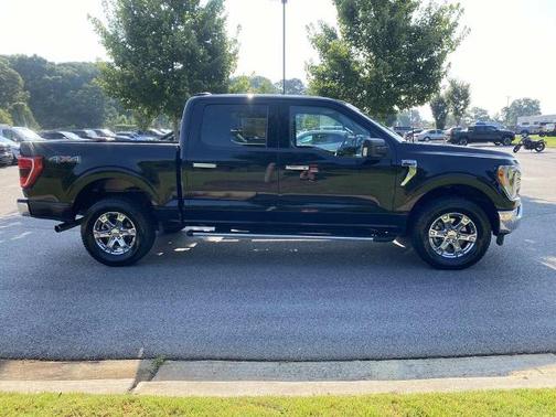 AGATE BLACK METALLIC 2022 Ford F-150 XLT