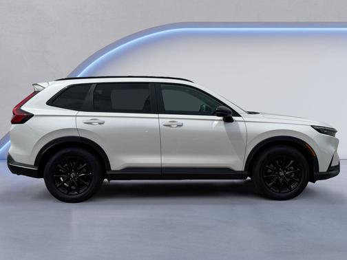 Platinum White Pearl 2026 Honda CR-V Hybrid