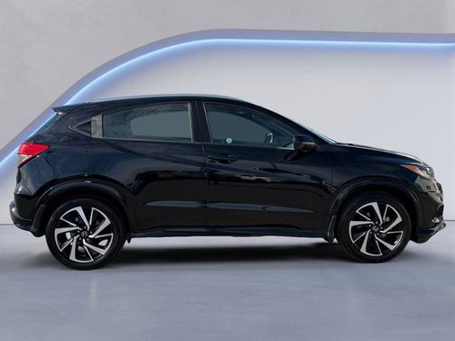 Crystal Black Pearl 2019 Honda HR-V