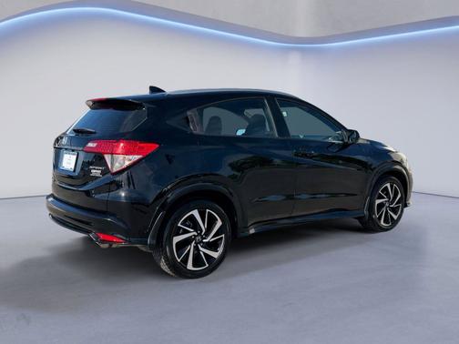 Crystal Black Pearl 2019 Honda HR-V
