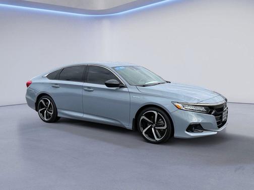 2022 Honda Accord Hybrid 