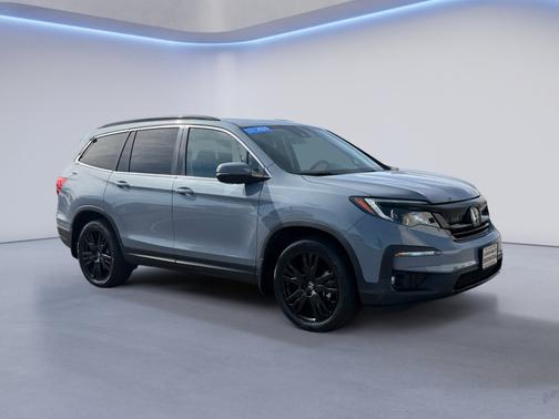 Sonic Gray Pearl 2022 Honda Pilot