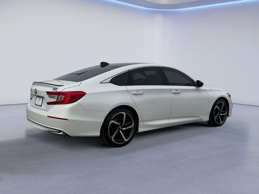 Platinum White Pearl 2022 Honda Accord Hybrid