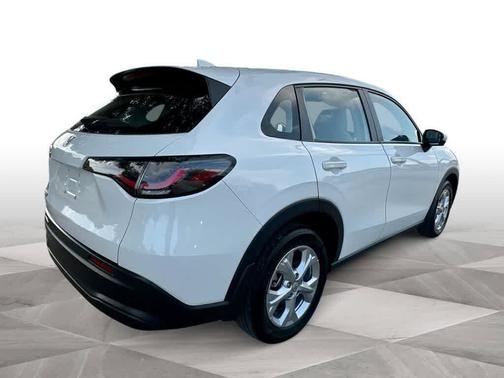 Platinum White Pearl 2025 Honda HR-V