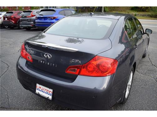 2013 INFINITI G37x Base