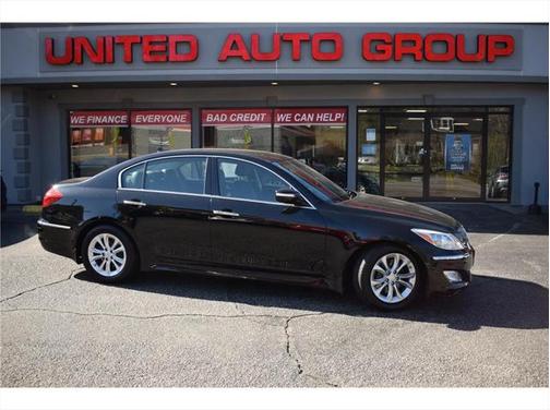 2013 Hyundai Genesis 3.8