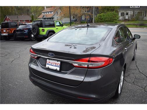 Magnetic Metallic 2018 Ford Fusion Hybrid S