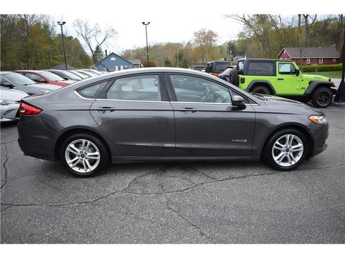 Magnetic Metallic 2018 Ford Fusion Hybrid S
