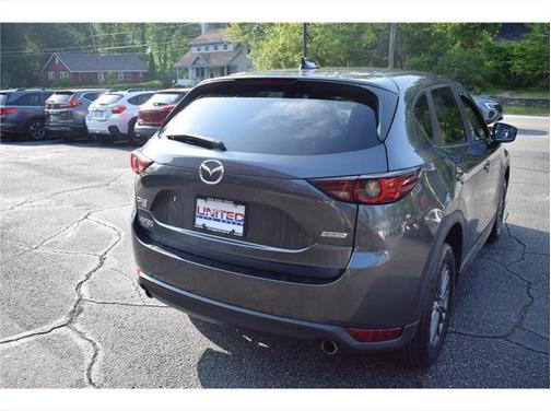 2017 Mazda CX-5 Sport
