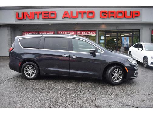 Gray 2021 Chrysler Pacifica Touring