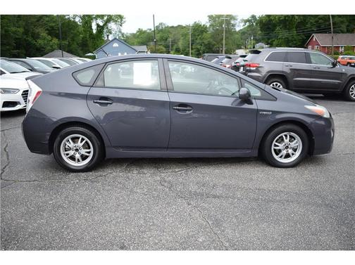 Winter Gray Metallic 2010 Toyota Prius One
