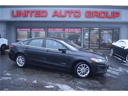 2019 Ford Fusion Hybrid SE