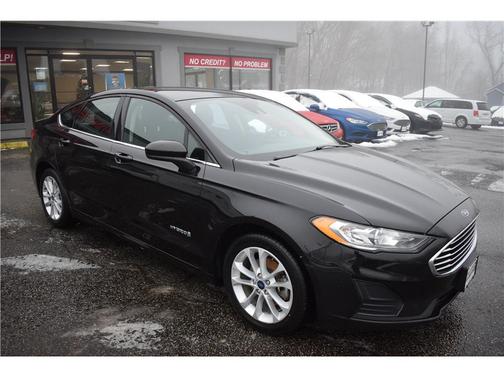 2019 Ford Fusion Hybrid SE