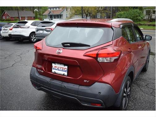 2020 Nissan Kicks SV