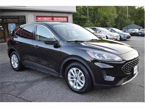 2022 Ford Escape SE