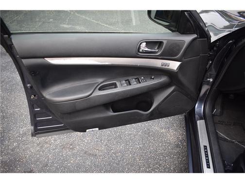 2013 INFINITI G37x Base