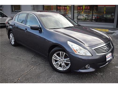 2013 INFINITI G37x Base