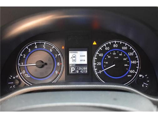 2013 INFINITI G37x Base