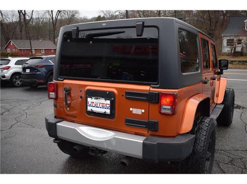 2011 Jeep Wrangler Unlimited Sahara