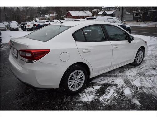 2019 Subaru Impreza 2.0i
