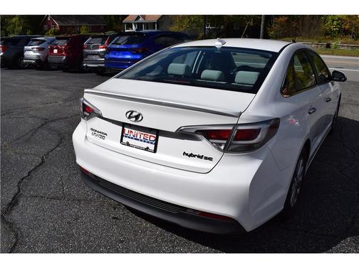 2016 Hyundai SONATA Hybrid SE