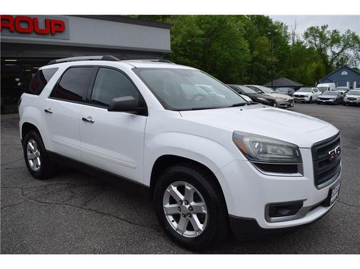 White 2016 GMC Acadia SLE-2