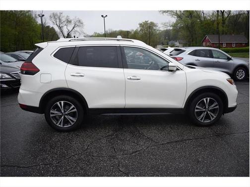 2019 Nissan Rogue SV