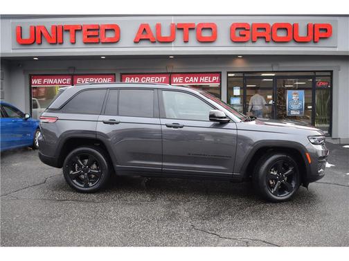 2023 Jeep Grand Cherokee Altitude