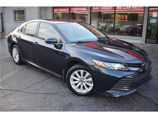 2019 Toyota Camry LE