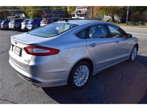 2013 Ford Fusion Hybrid SE Hybrid