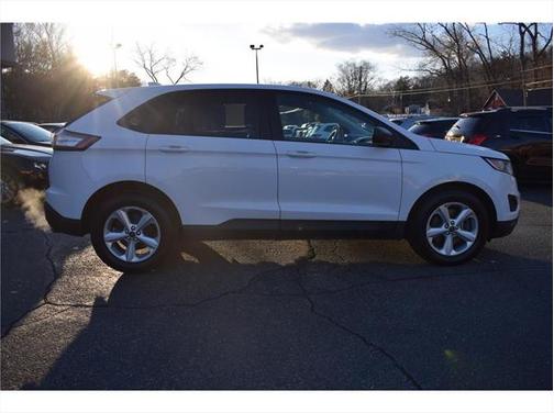 2016 Ford Edge SE